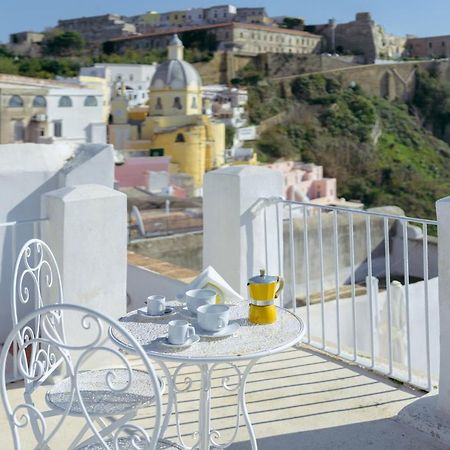 Torretta Corricella- Torretta Apartment Procida Luaran gambar