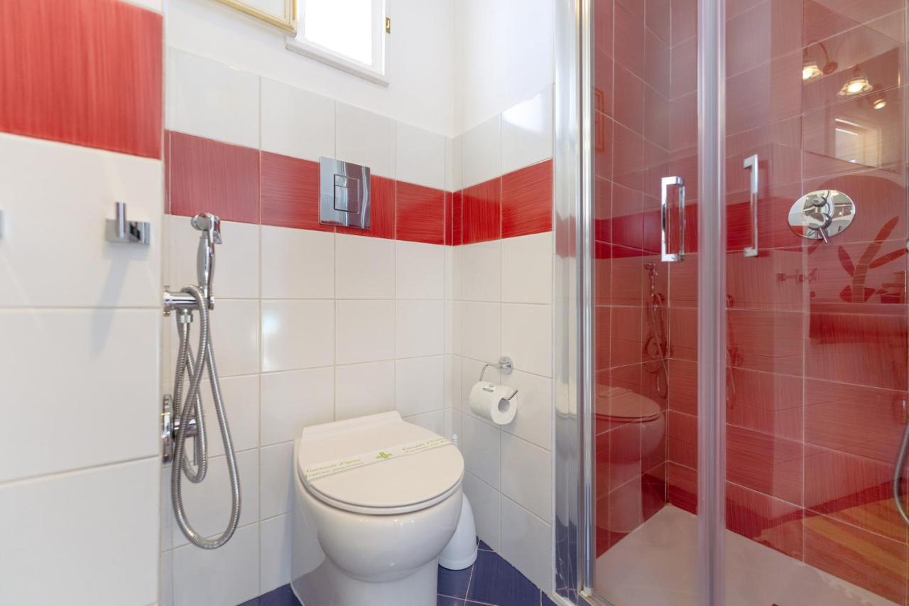 Torretta Corricella- Torretta Apartment Procida Luaran gambar