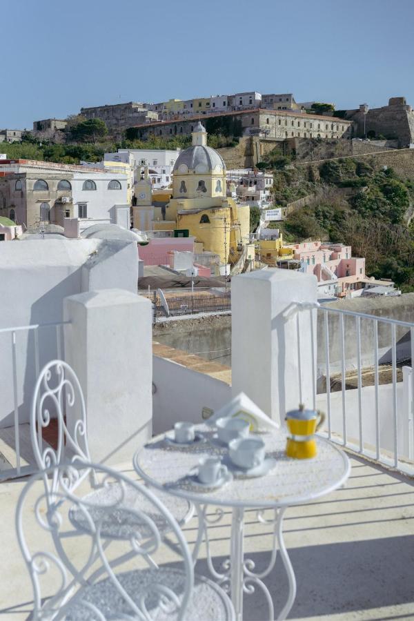 Torretta Corricella- Torretta Apartment Procida Luaran gambar