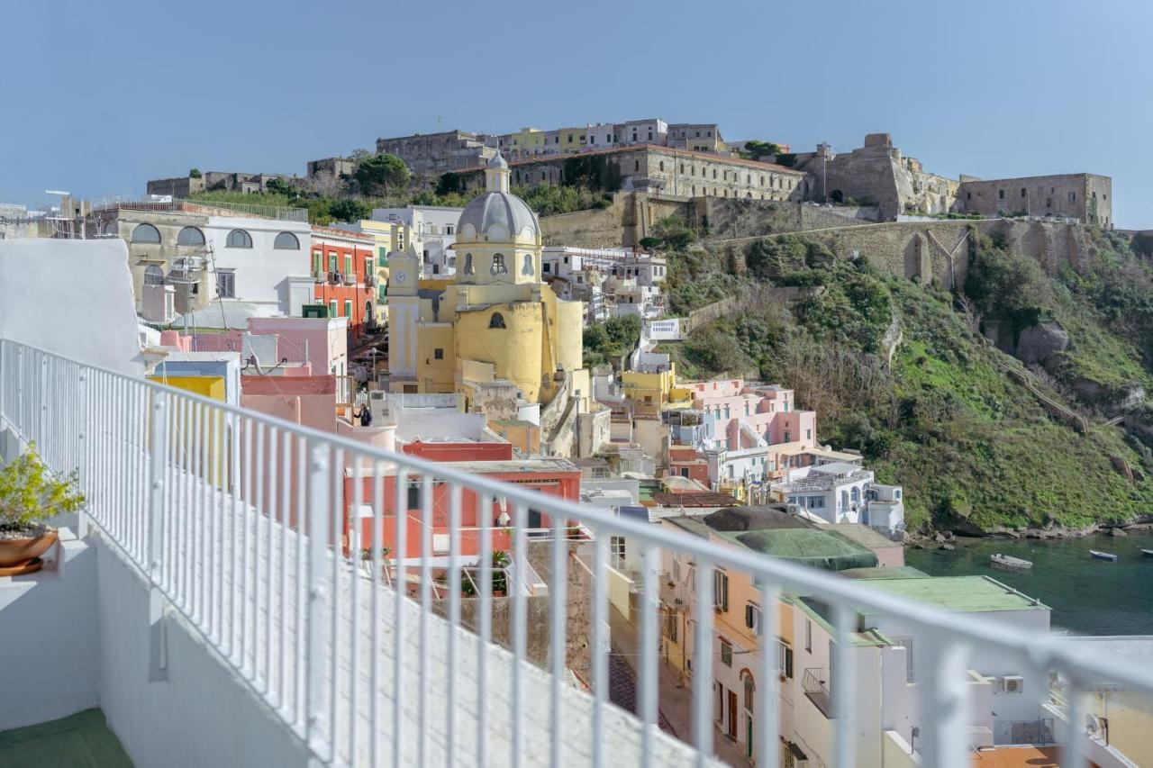 Torretta Corricella- Torretta Apartment Procida Luaran gambar